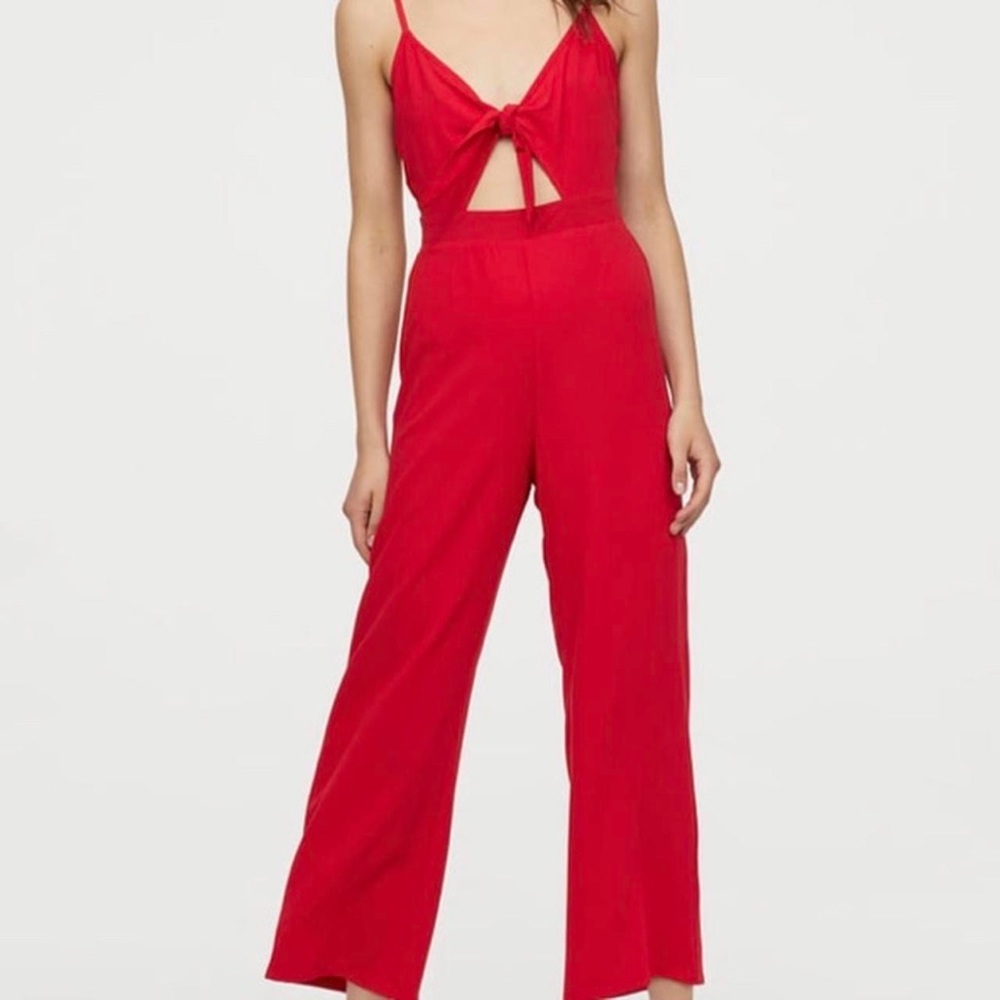 Divided red jumpsuit